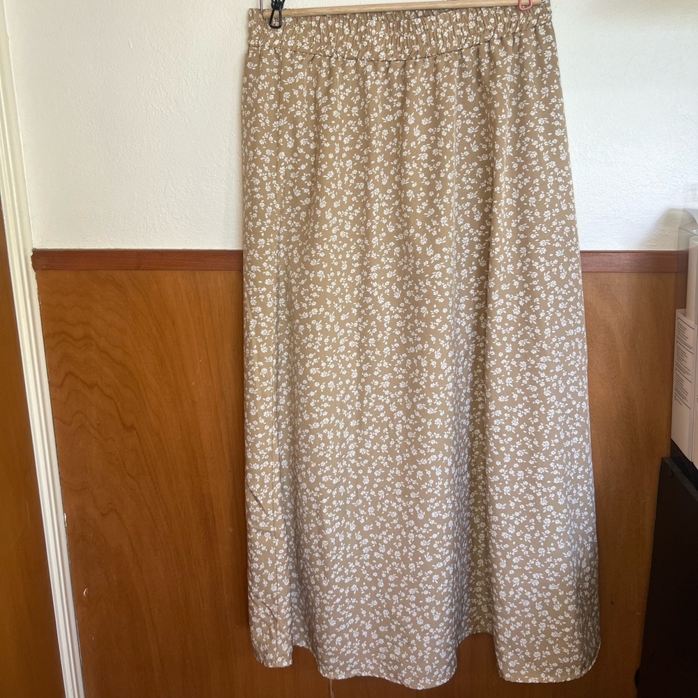 Long skirt